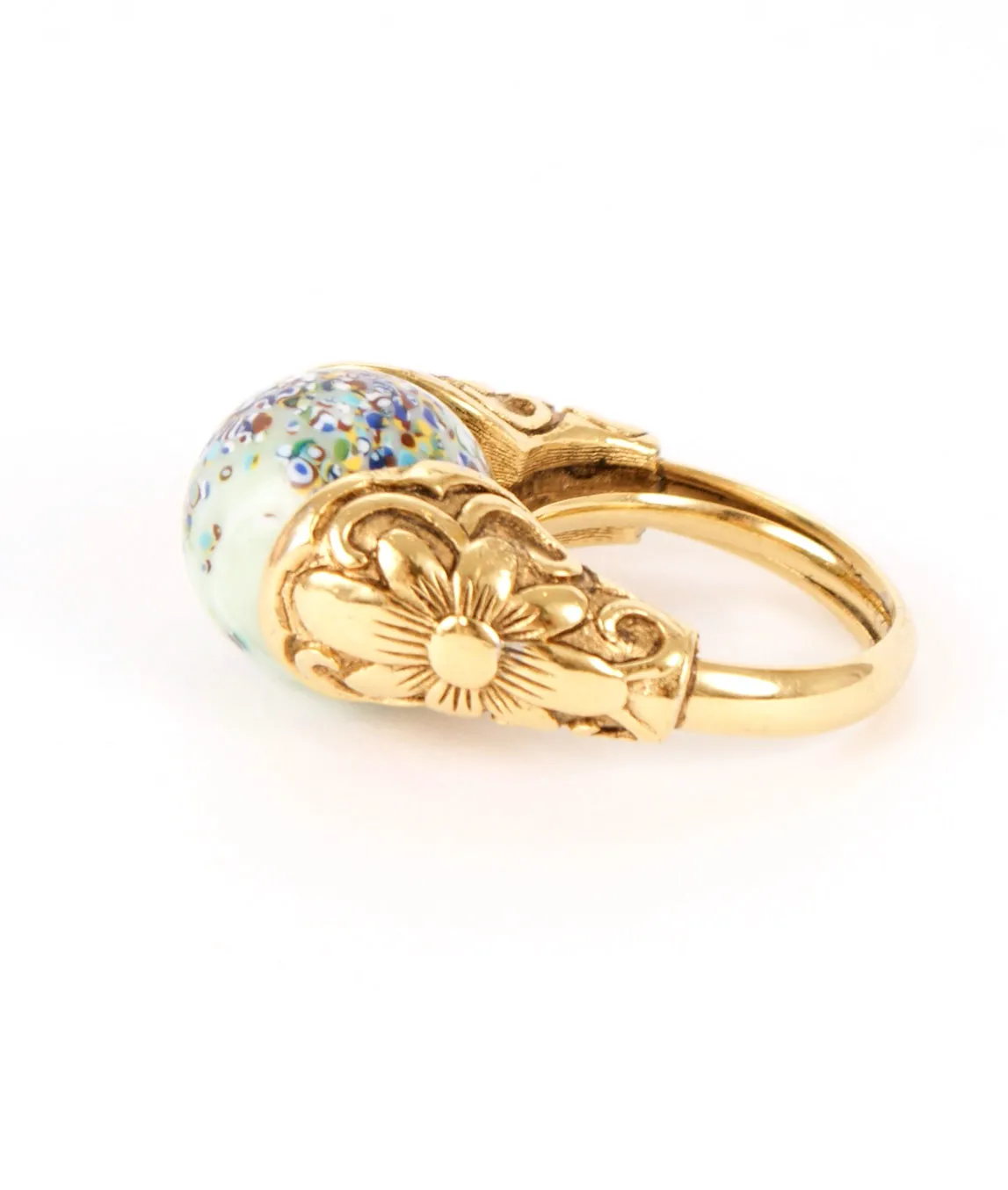 Trifari ring with flowers