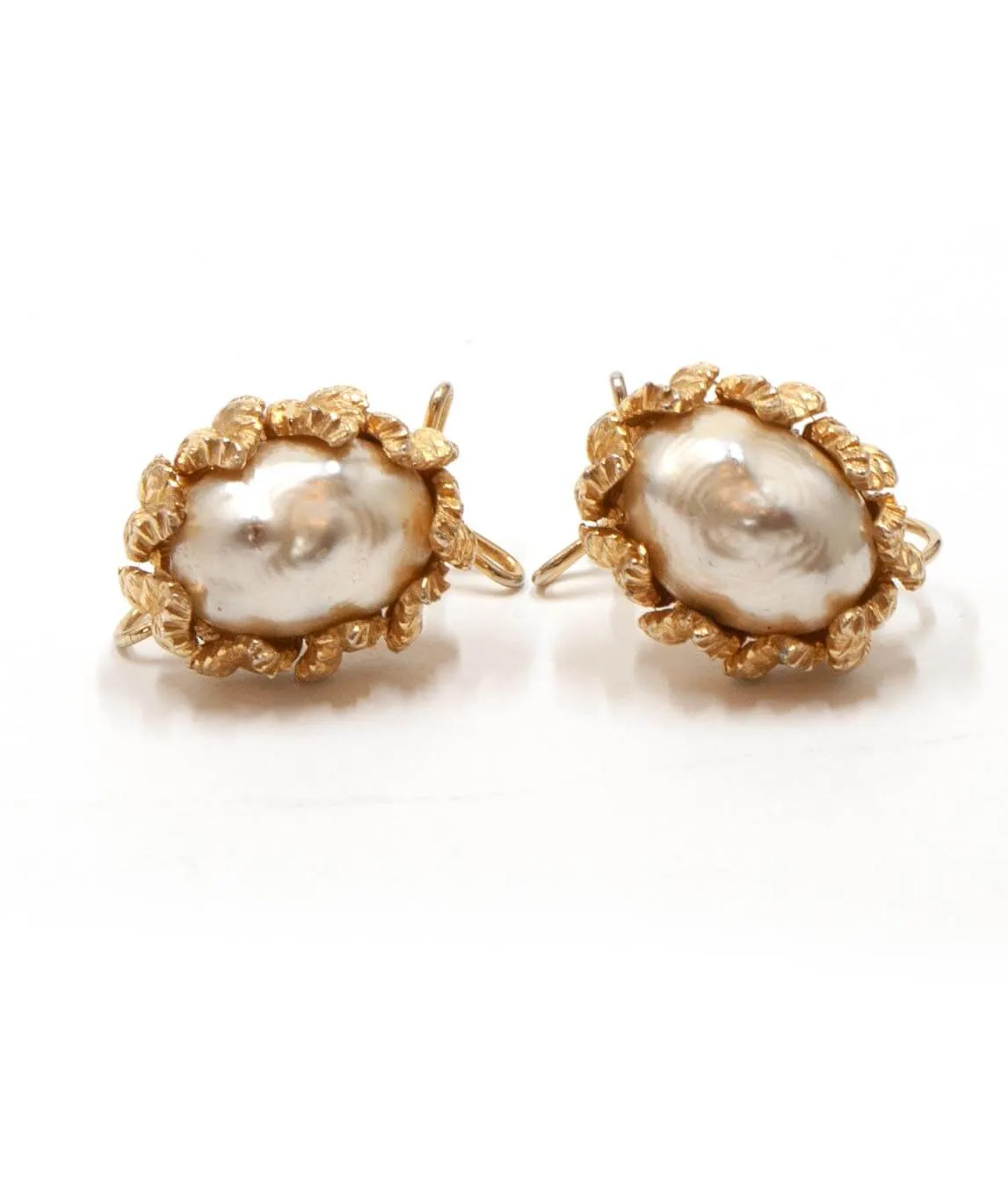 Vintage baroque pearl wingback earrings