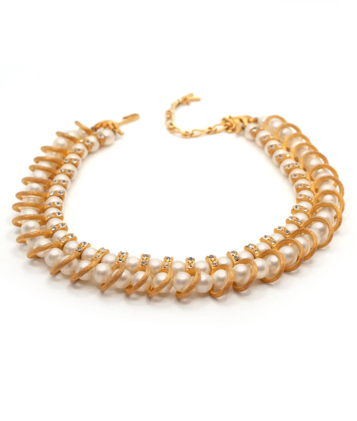 Vintage Kramer Faux Pearl and Golden Loop Necklace profile