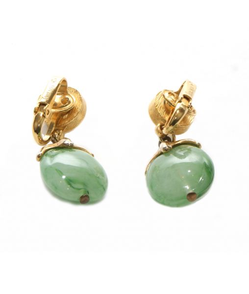 Trifari Crown Green and Gold Clip-on Earrings | Gadelles Vintage ...