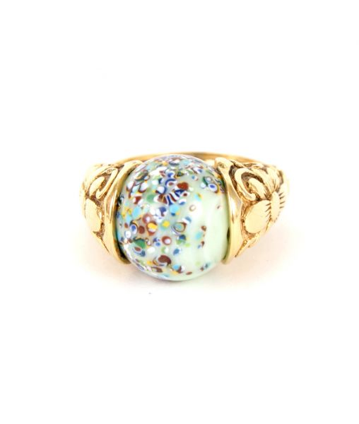 Vintage Trifari Art Glass Ring