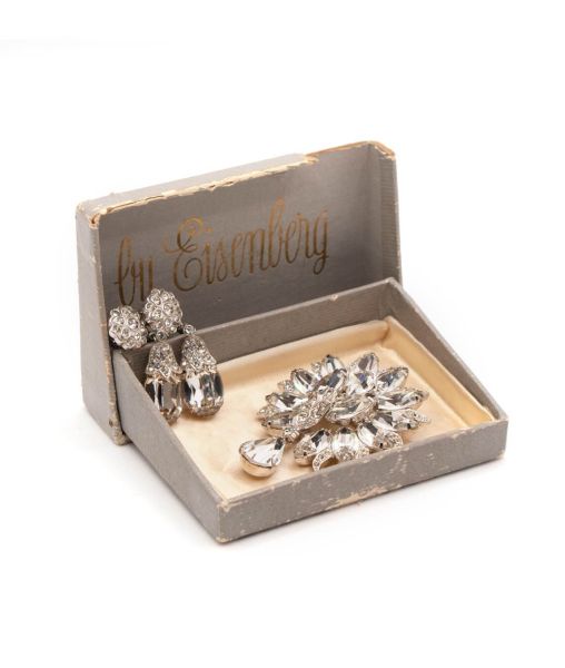 Vintage Eisenberg brooch and earrings set with box